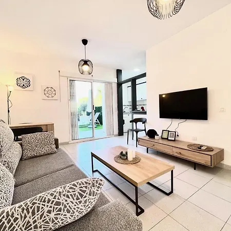 Balcones Apartment