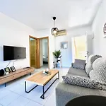 Balcones Apartment *